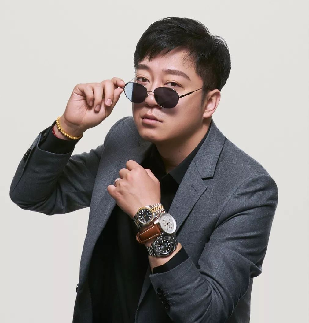 怕你太无聊,李诞带着表情包天团来了|李诞|吐槽大会_新浪新闻