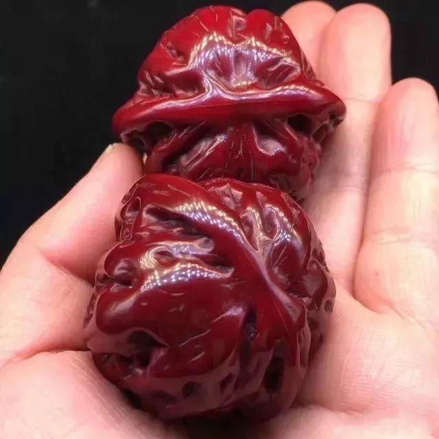 69年文玩核桃已经完全玉化,还有比这更老的吗?__财经头条