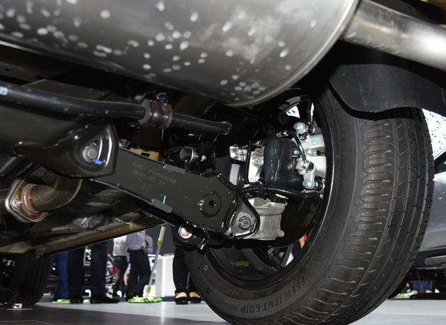 哈弗f7车主提车后真实评价,四个优点两个缺点