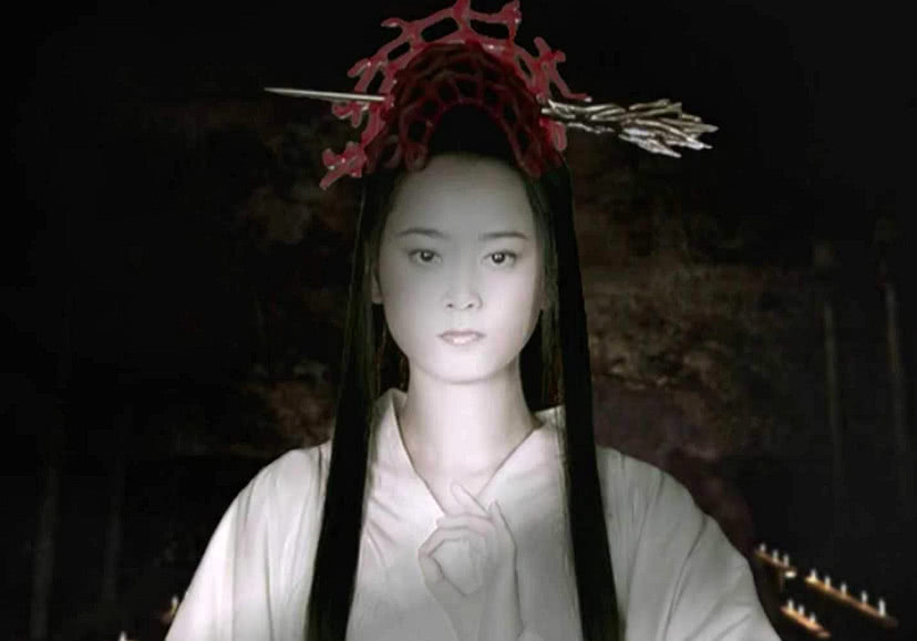 封神中女娲三次出手,两次都是为了同一人,只因他的身份不一般