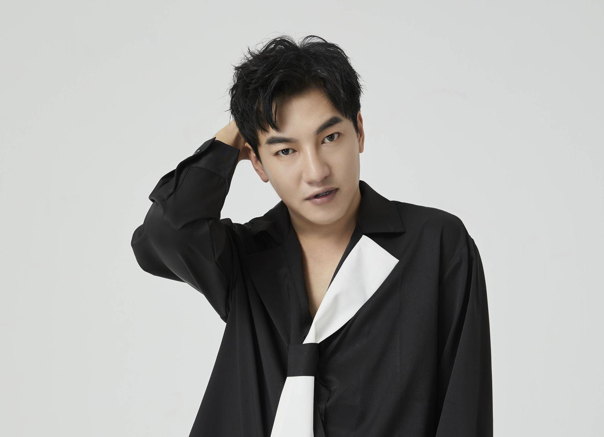 儿时偶像游乐王子如今卖假药发国难财?演员的职业道德荡然无存|袁奇峰