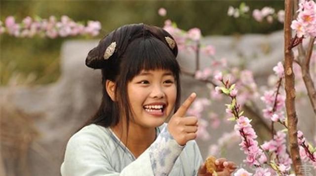 黄药师出了名的"护短",为何黄蓉被裘千仞重伤却不追究?