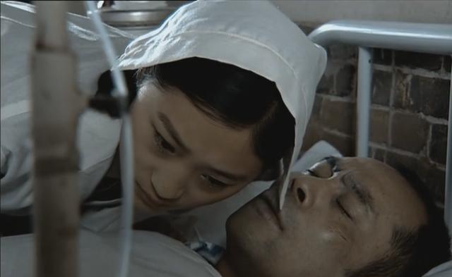 这几个《亮剑》中一闪而过的女配角,颜值一点也不输童蕾孙俪