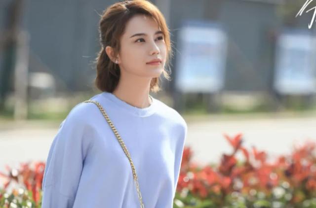 得知女主期待满满,女二是《亲爱的》的她|姜珮瑶|白敬亭|爱情剧_新浪