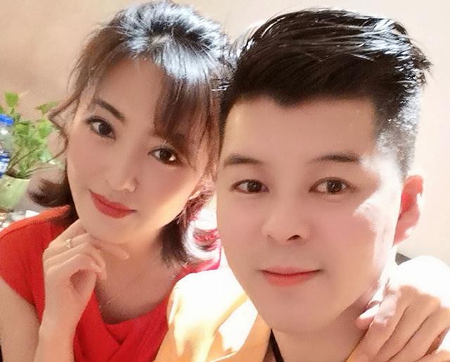 赵本山再捧48岁徒弟媳妇,欲打造女版谢广坤,还让其丈夫做陪衬