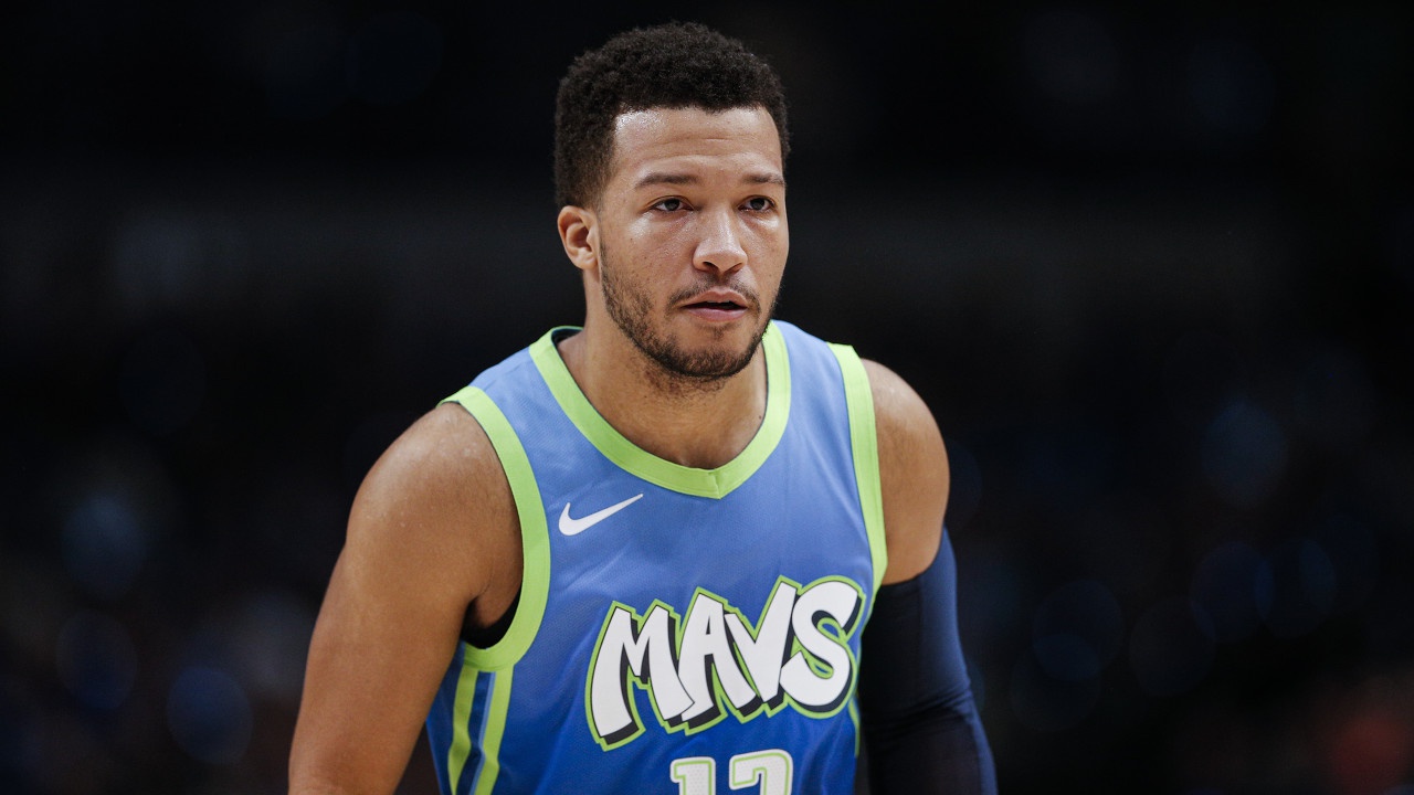 名记:独行侠后卫布伦森因右肩扭伤至少还将缺阵5场