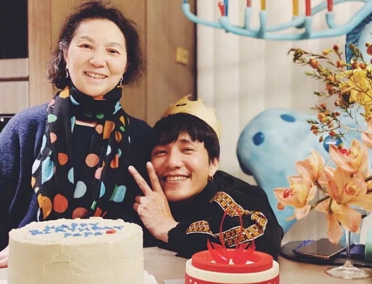 陈坤晒儿子朋友圈优优被奶奶土味情话套路相处幽默有爱惹人羡