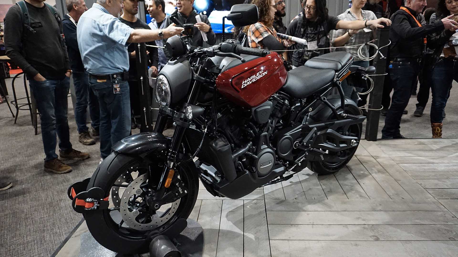 哈雷戴维森 全新街车bronx 多伦多摩托车展实拍