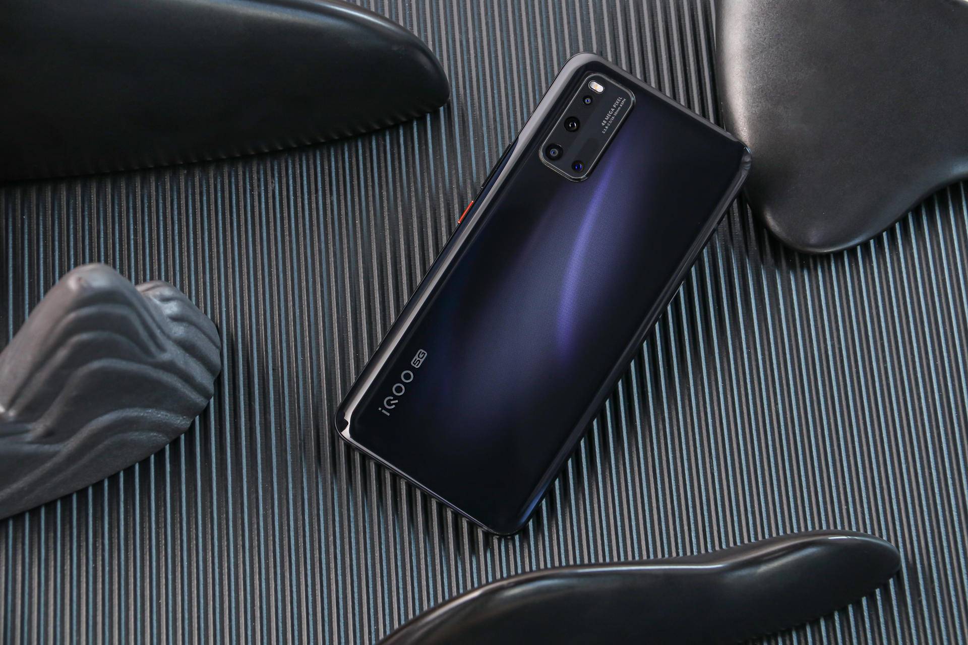 从体验角度看iqoo3,5g性能旗舰究竟强在哪些地方?