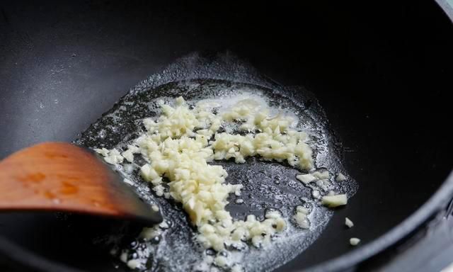 教你网红炸鸡的做法,不出门也能吃上美味炸鸡,太过瘾了! 【博狗扑克】教你网红炸鸡的做法,不出门也能吃上美味炸鸡,太过瘾了!