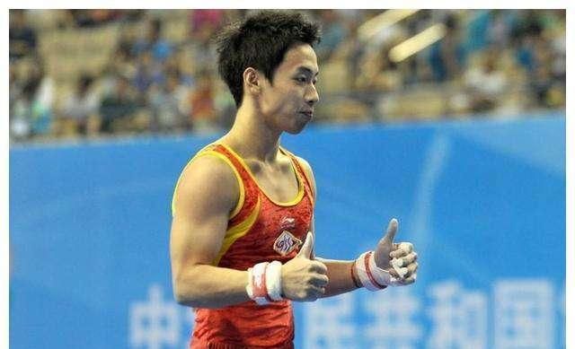 她是体操女神,嫁给1米58奥运冠军,身材傲人走红,现住豪华别墅|周婕