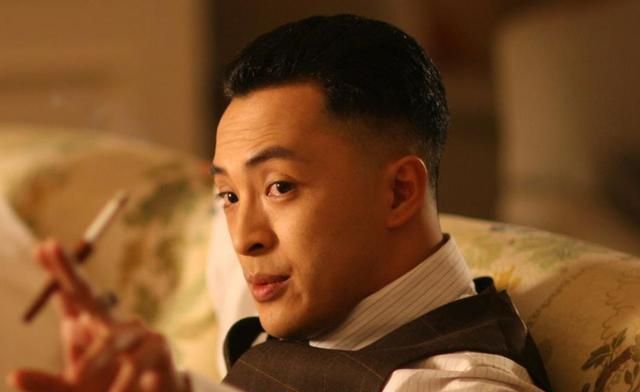 17岁就登上春晚,26岁不顾反对嫁"穷小子",今丈夫成四料影帝