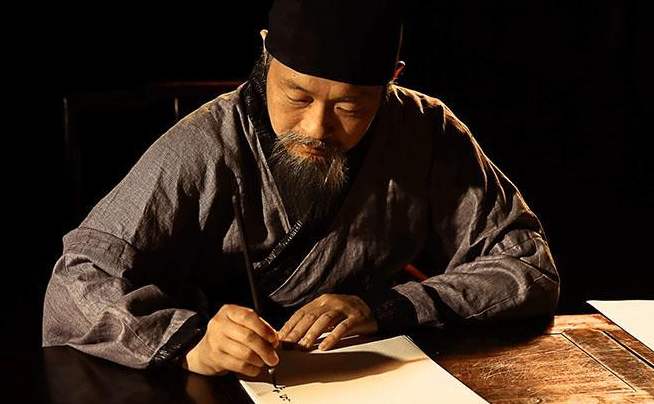 朱元璋称帝后刘基身为开国元勋为何主动告老还乡