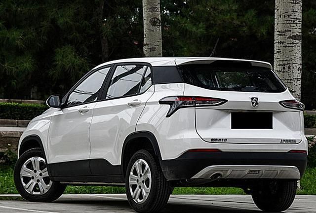 宝骏510"最低配",通用技术加持,5万多起售比大众polo更值?