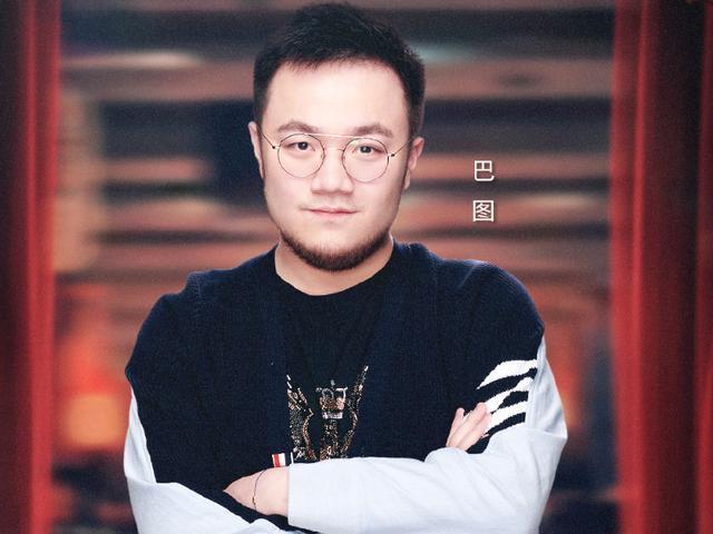 王牌5播出1天后宋丹丹儿子巴图发文道歉