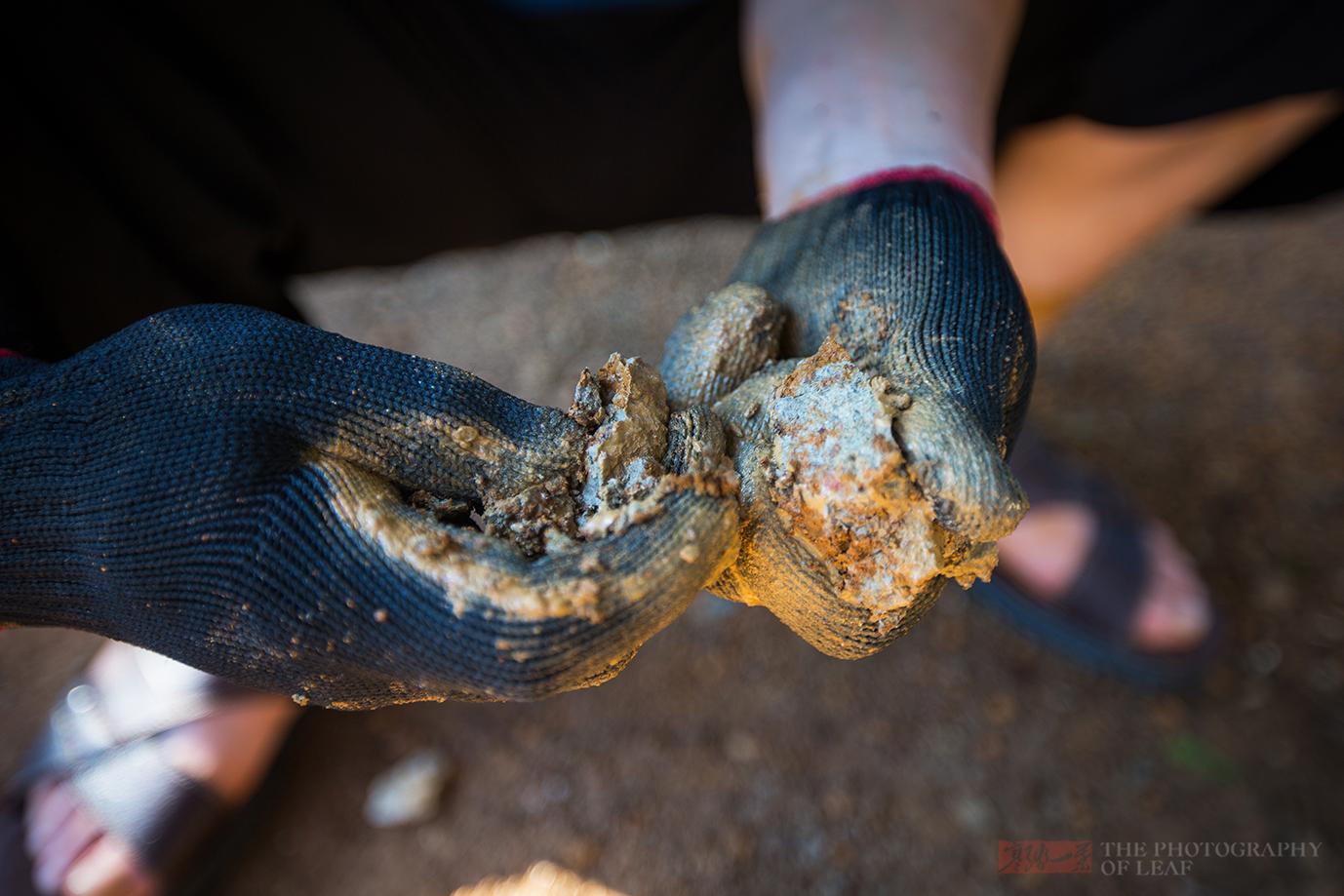 探秘泰国仅存人工宝石矿原来挖宝石这么简单一夜暴富不是梦