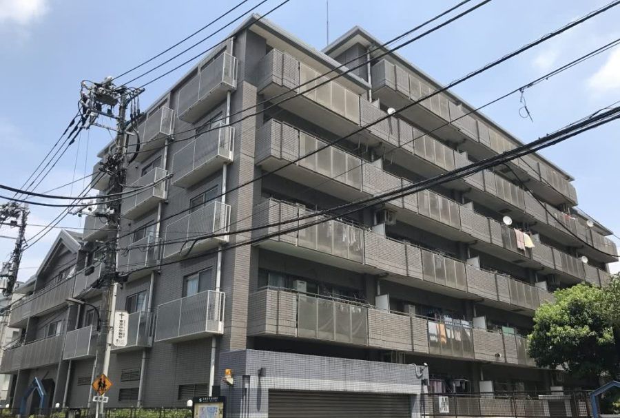 在日本为何穷人住别墅,富人反而住公寓呢?原因很无奈!