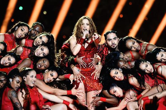 盘点超级碗中场秀播放量最差让人意外第一名破亿创纪录