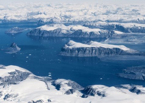 我们都知道地球上有陆地和海洋,陆地上有平原和高原等不同的地貌.
