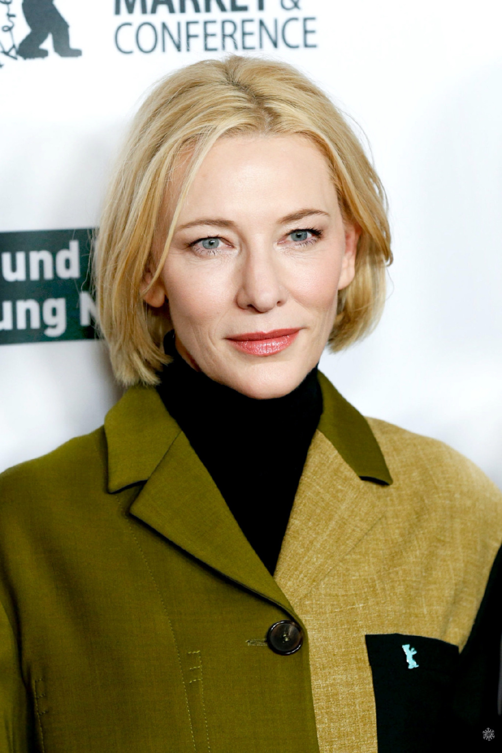 51岁凯特·布兰切特亮相!半百年纪少女扮相,不老女神气场太强啦