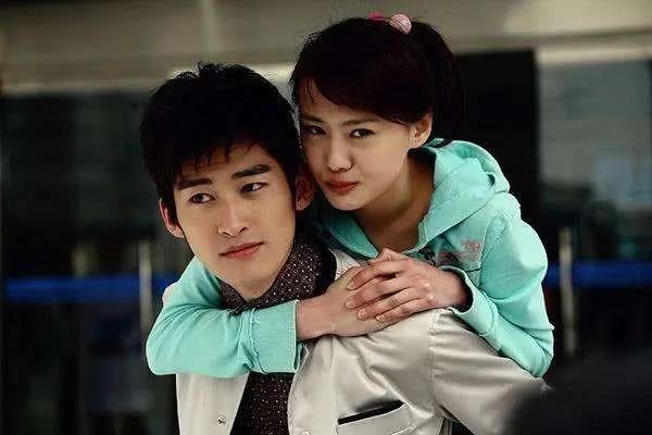 人财两空郑爽重新搞事业能行吗