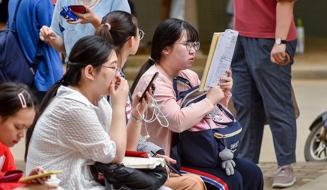 广东自学考试服务网-专注广东自学考试学历服务平台 女生自考本科,学前教育、汉语言文学,到底哪一个更好就业?
