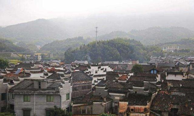 衢州,是浙江省最“秀丽”的城市,这里风景优美、人杰地灵|江郎山_新浪新闻