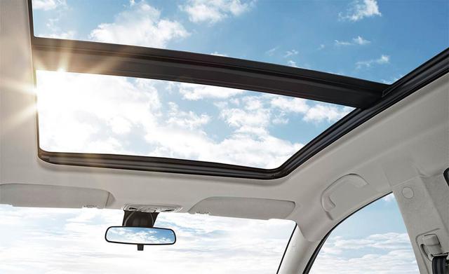 为什么不建议买全景天窗的车?看了过来人的分析,希望你能明白