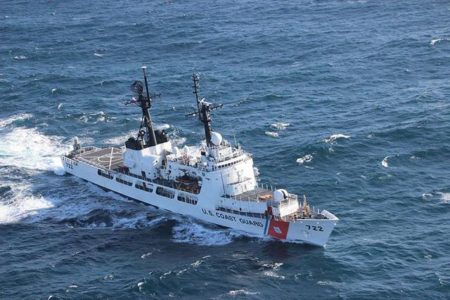 南海爆发激烈冲突,印尼举动激怒此国海警船,当场抓捕8名船员