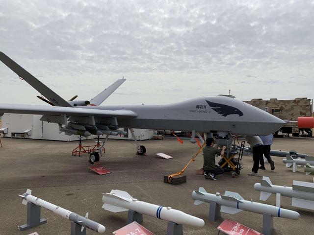 针对客户需求开发的一系列先进无人攻击机