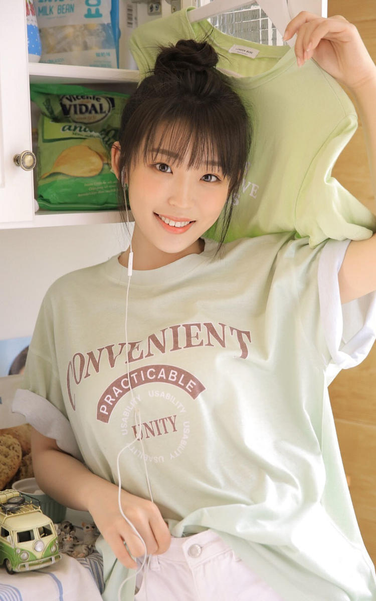 气质美女:清纯少女,甜美清新