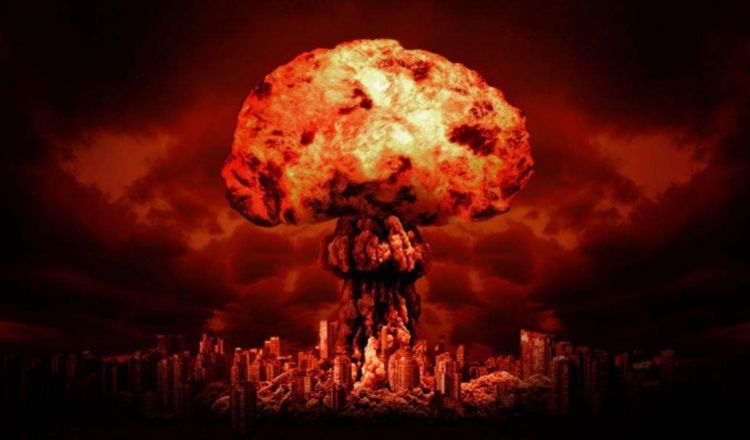 子母弹,是一个母炸弹中包裹着数百个子炸弹,母炸弹发射之后便会爆炸进