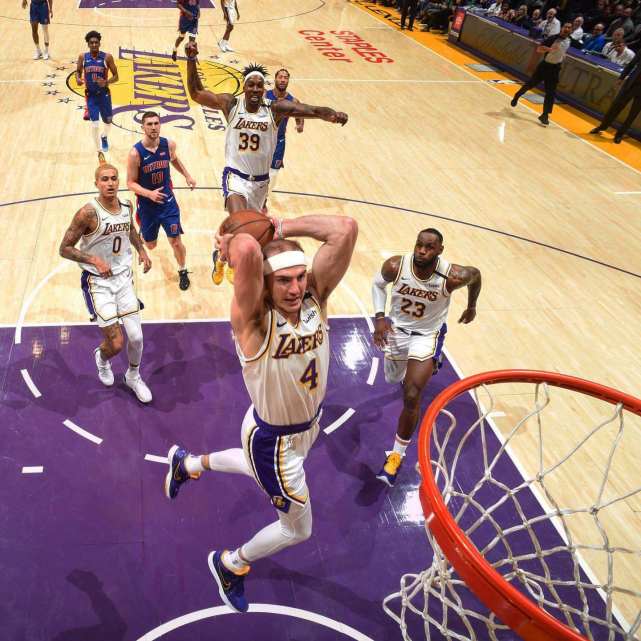 卡鲁索|扣篮|湖人队_新浪新闻