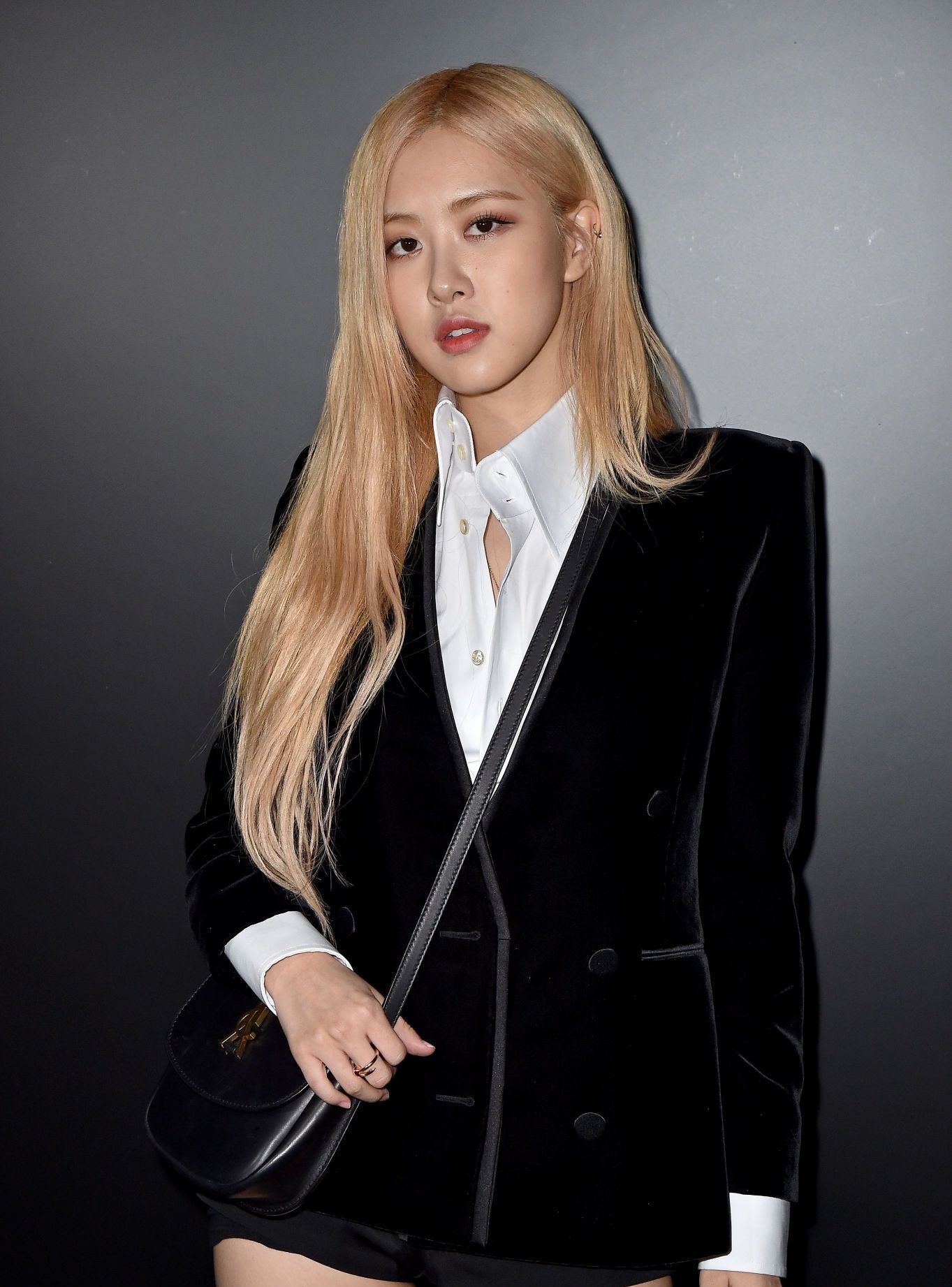 就比如这次rose参加时装周活动时就惊艳到了大家