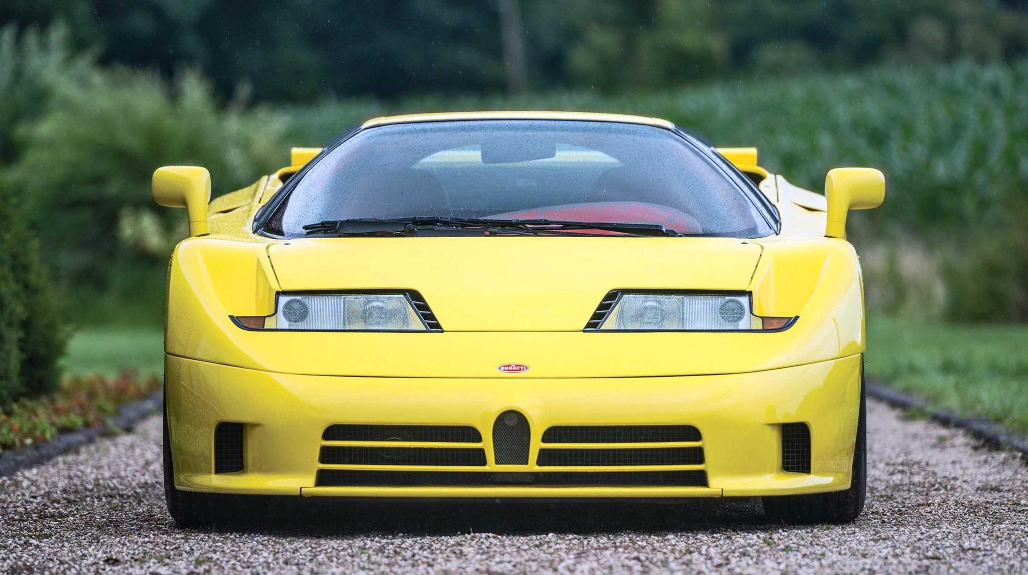 第一部量产跑车布加迪eb110