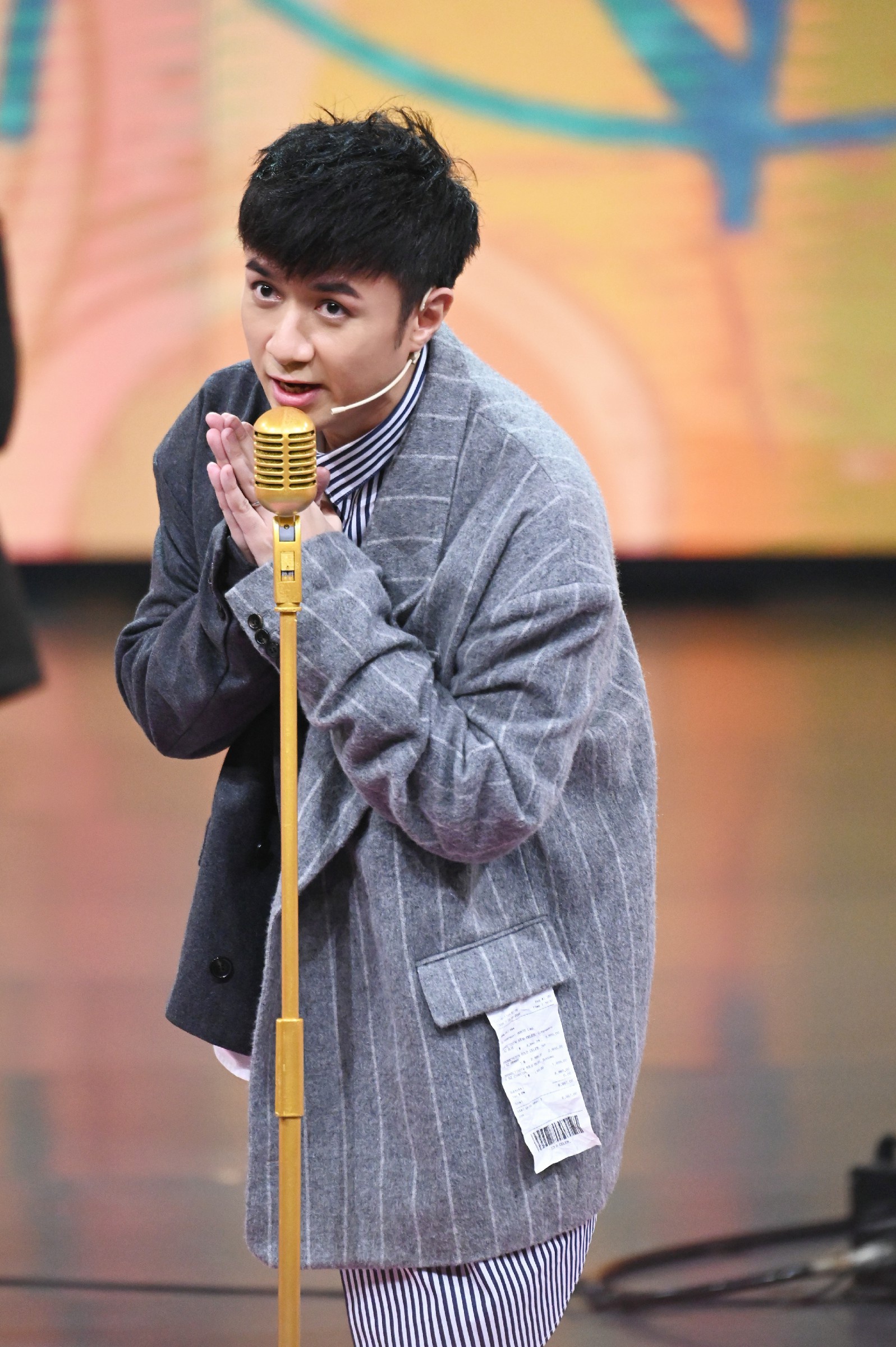 古巨基《王牌对王牌》《情深深雨蒙蒙》剧组重聚引回忆杀