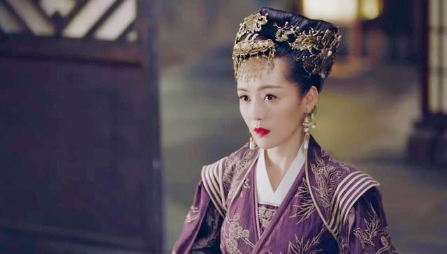 车永莉《枕上书》华美倾画上线 网友大呼热巴母后绝美|枕上书|车永莉|