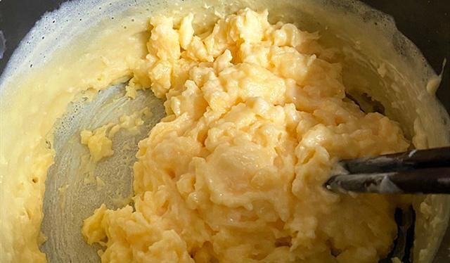 教你网红美食“煎牛奶”,3步就做好,奶香浓郁,外酥里嫩超好吃 【蜗牛扑克】教你网红美食“煎牛奶”,3步就做好,奶香浓郁,外酥里嫩超好吃