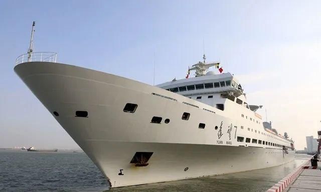 2月27日上午9时,我国最新一代航天远洋测量船"远望7号"驶离中国卫星