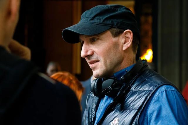 版芭蕾舞王养成记《白乌鸦》在线看|白乌鸦|纽瑞耶夫|芭蕾_新浪新闻