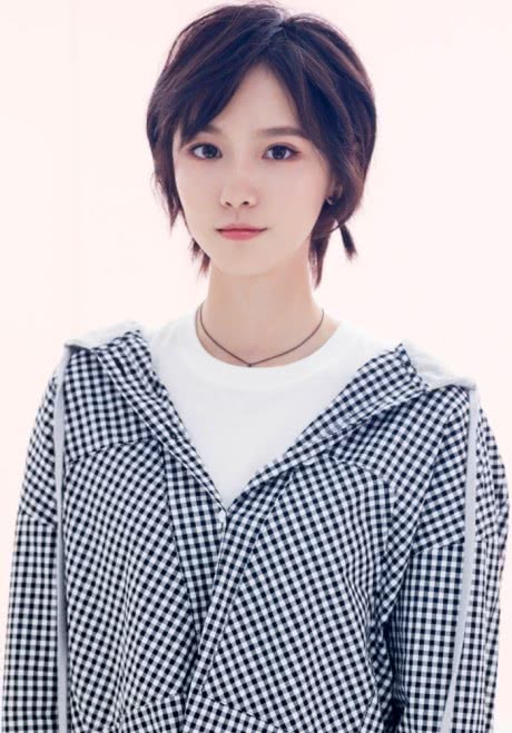 诸葛大力应粉丝要求开直播没了爱5滤镜这发际线谁敢认