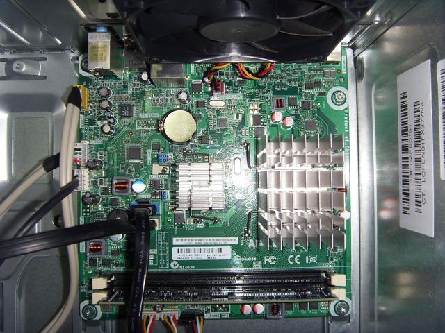 为什么去实体店买电脑,商家不给你拿柜台上的,而是去仓库拿货?