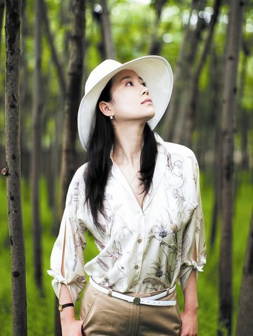 温峥嵘为了让父母住豪宅,出道多年接拍"烂片"赚钱,至今单身