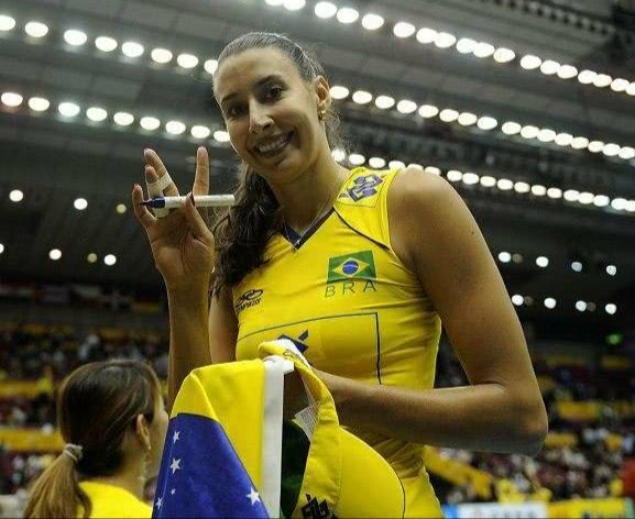 33岁的谢拉正式宣布退役,影响一代球迷的球星正式告别世界排坛