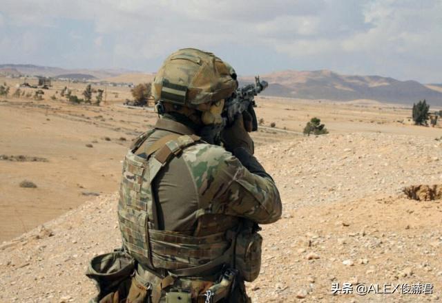 俄军特种兵在叙利亚任务画面曝光装备一水的高大上