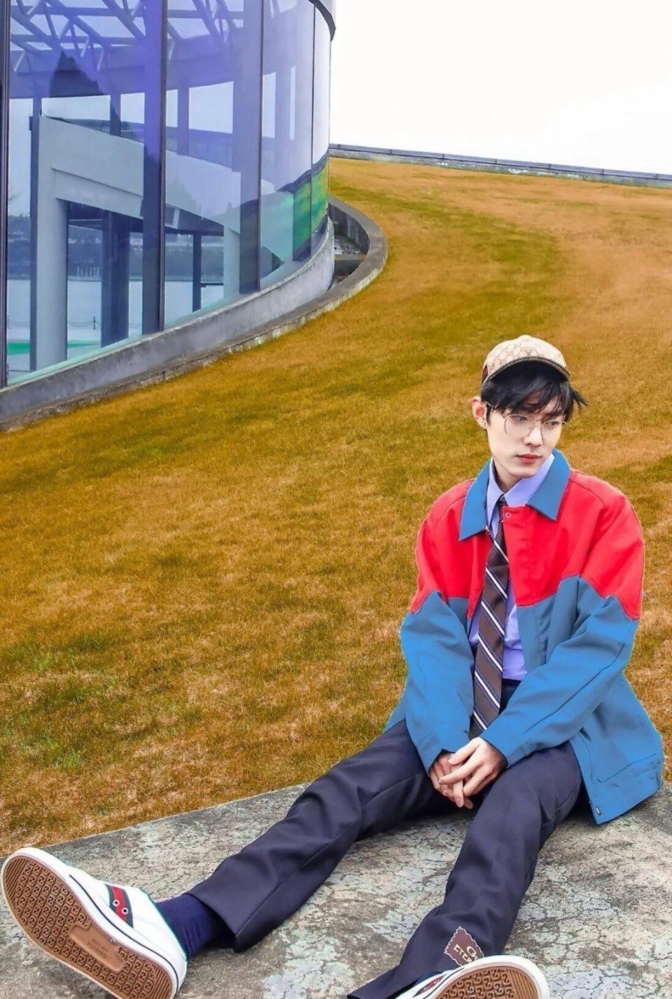 肖战王一博小学生式比身高打到蓝湛的不是魏婴是陈情