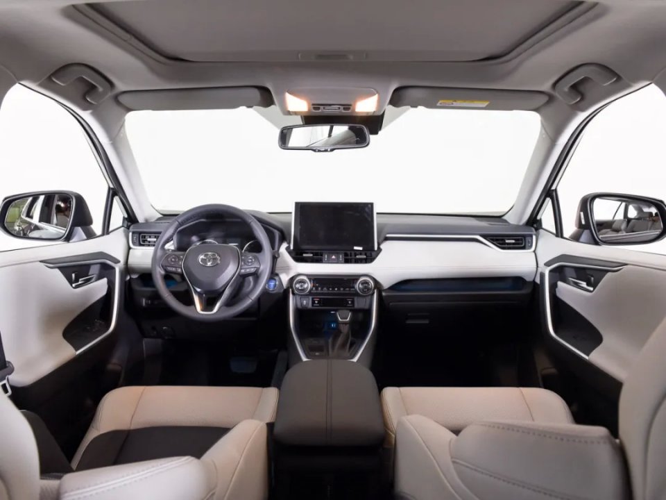 丰田重磅新车,威兰达上市 售17.18万起