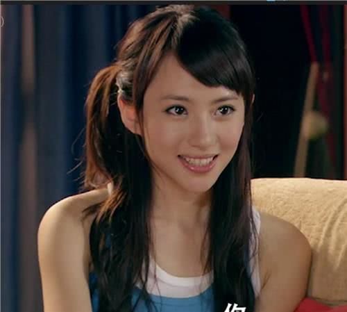 有种"整容"叫爱情公寓诺澜,穿上银白蕾丝透视裙,美到高攀不起