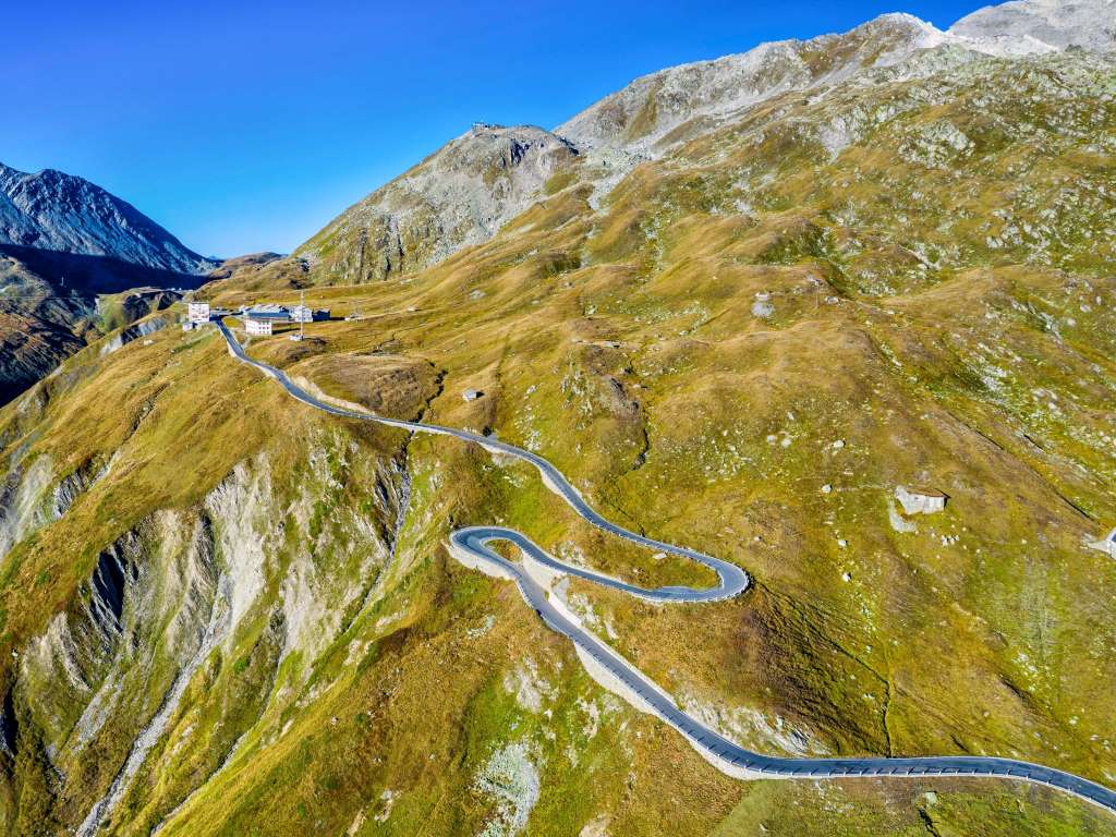 5.巴基斯,坦拉卡波希公路.4.加拿大,卡博特步道.3.澳大利亚,大洋路.2.