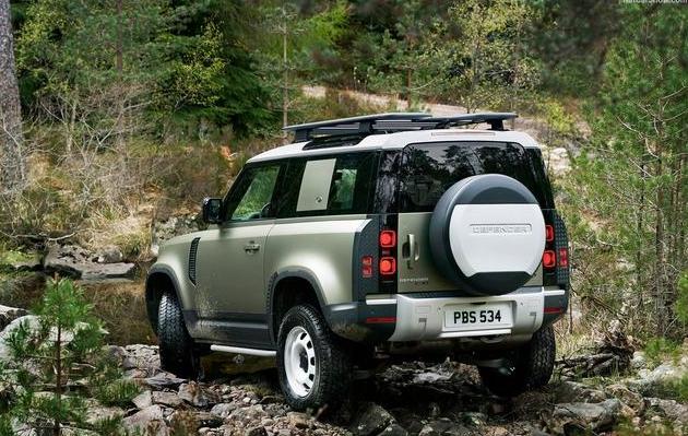 海外30万起,没大梁,全新卫士4月国内上市,网友:不走大g老路